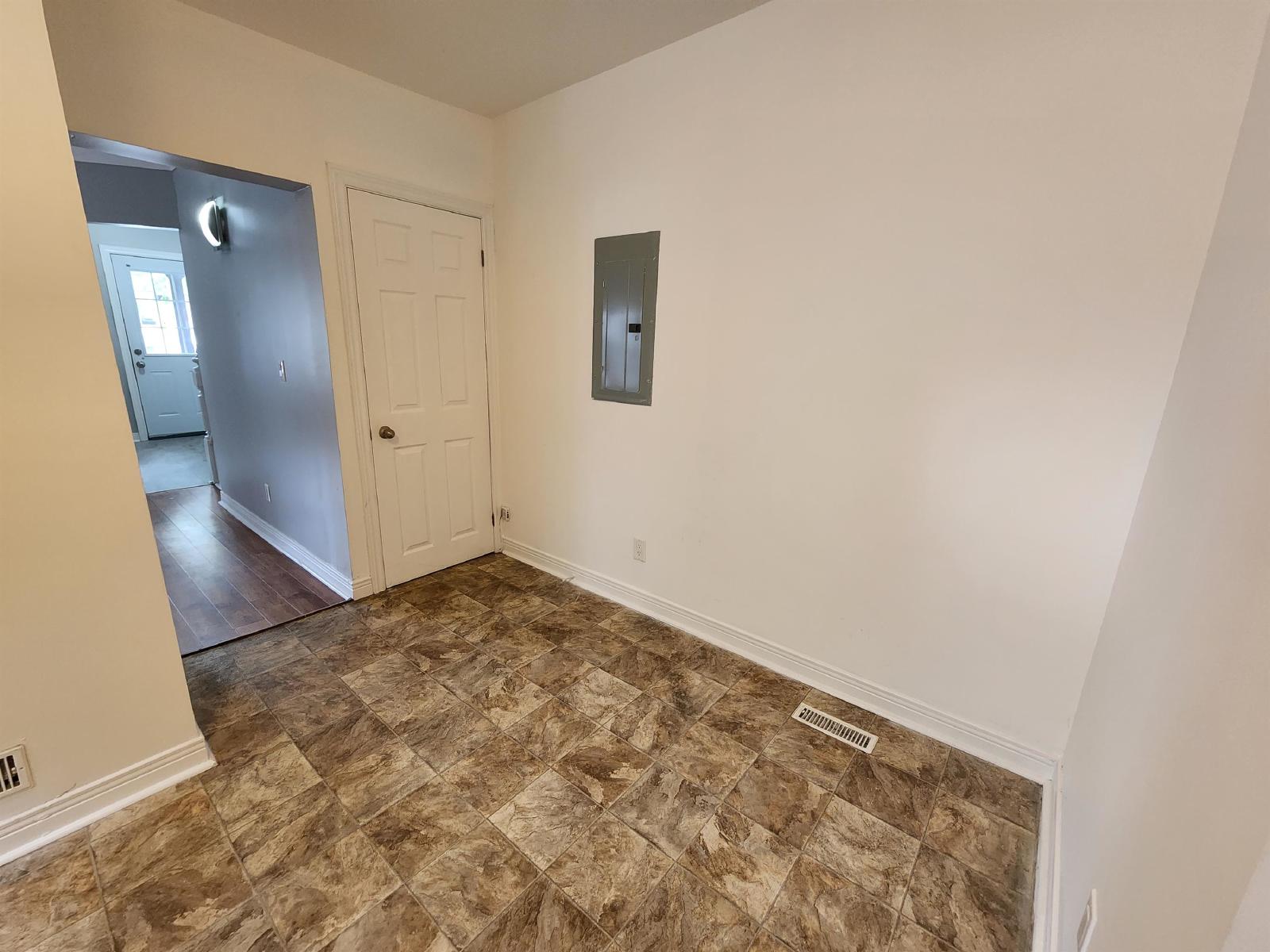 419 Bronson - Unit 1 property image