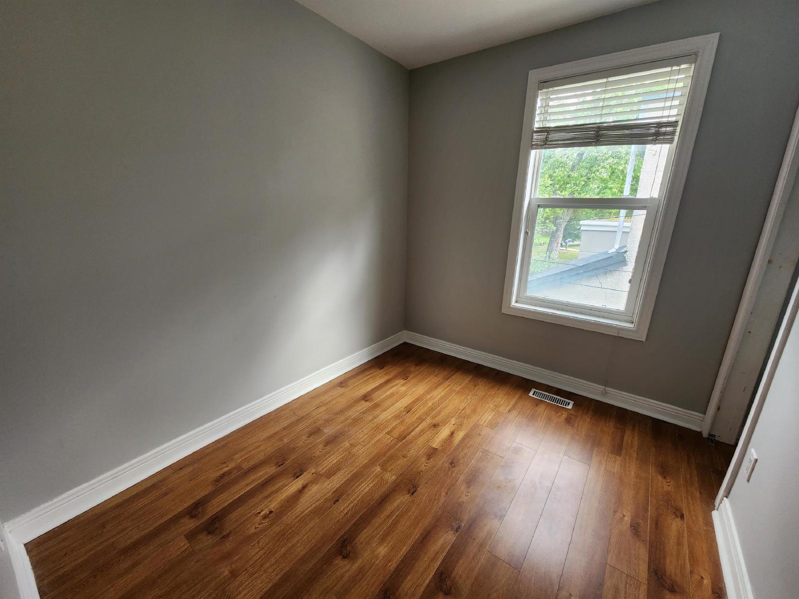 419 Bronson - Unit 1 property image