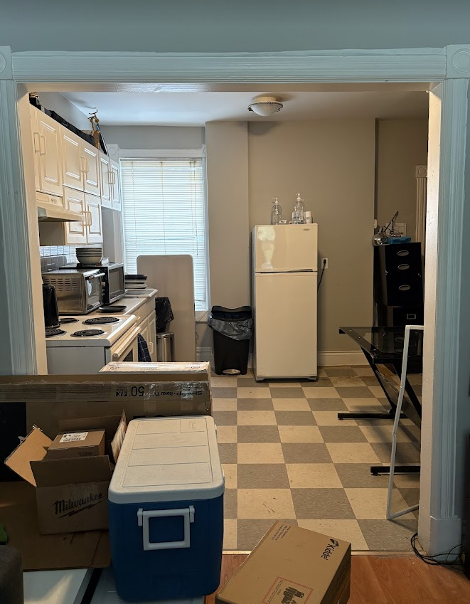 421 Bronson - Unit 1 property image