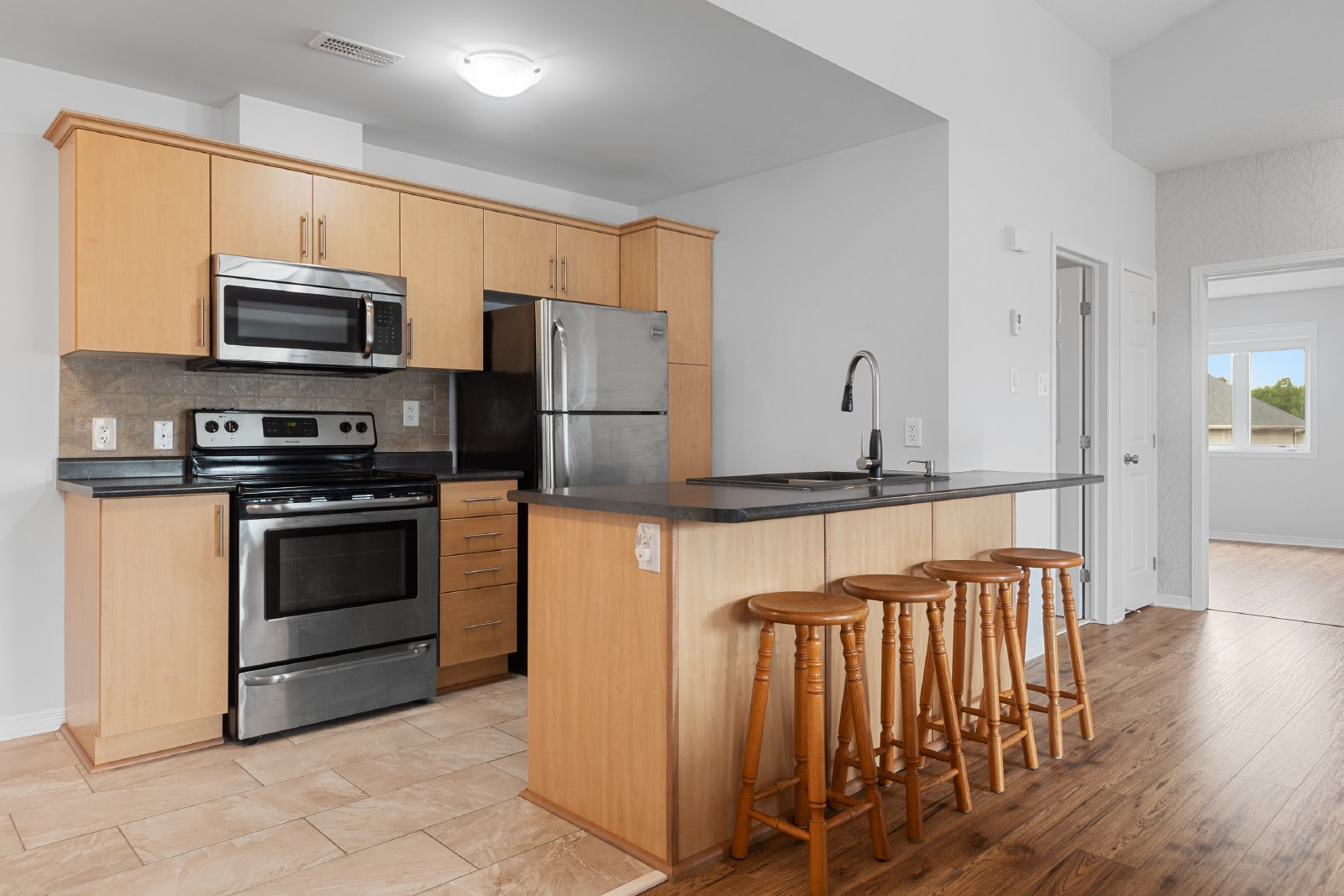 106 Sternes Private - 1 property image