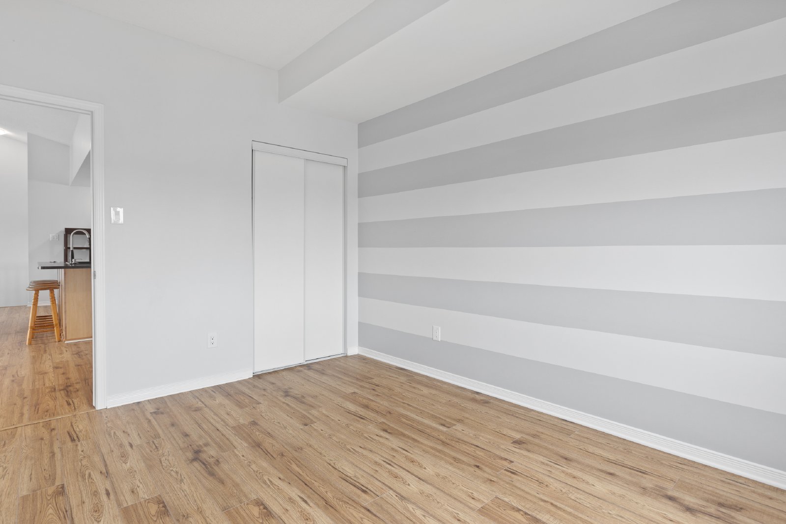 106 Sternes Private - 1 property image