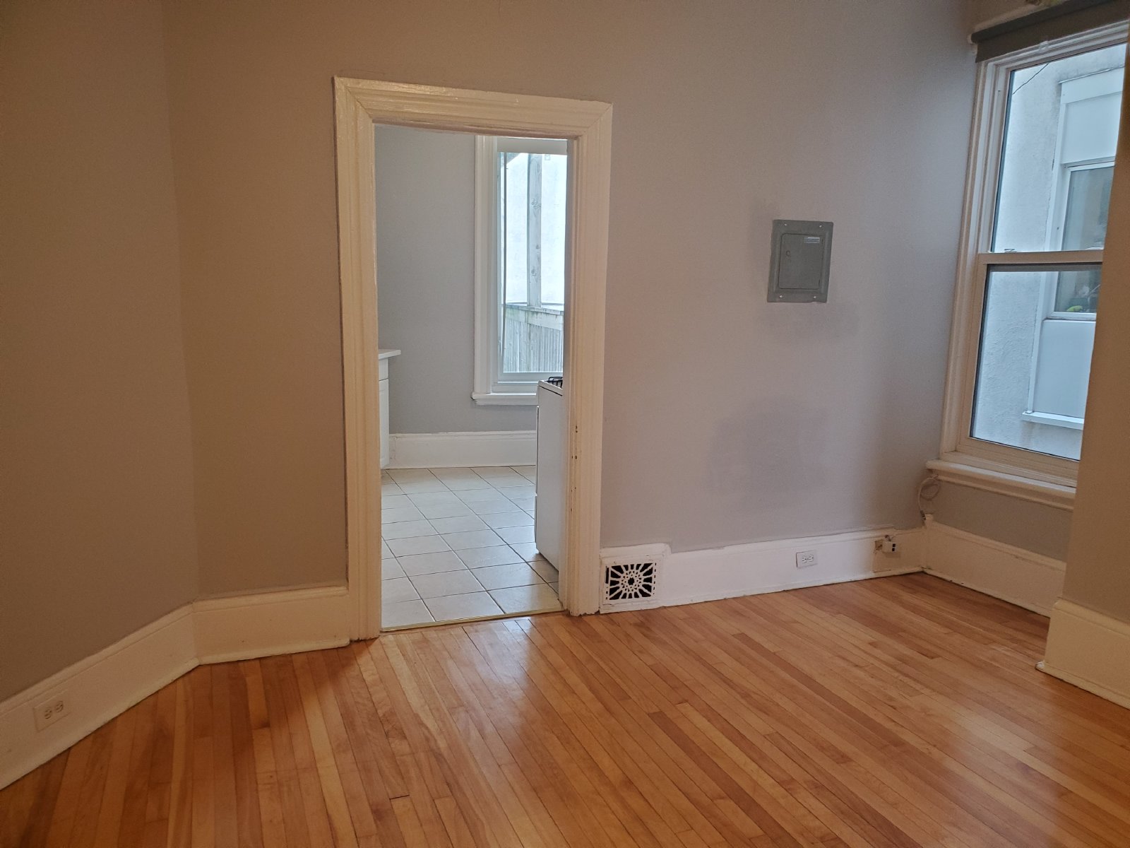 339 James Street - 2 property image